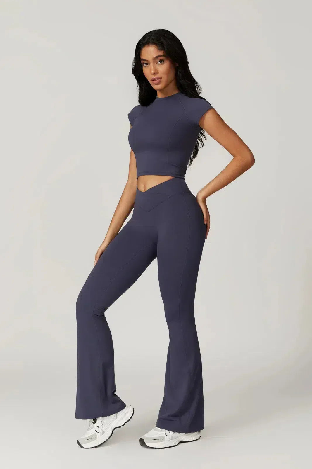 Regina – Cropped top – Top & leggings set-15134061330805-Nancy & Mae Savannah